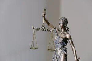 legal justice lady